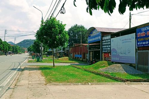 Công ty Chợ Na Rì tham gia đấu giá kiểu 'tiền trảm hậu tấu'?