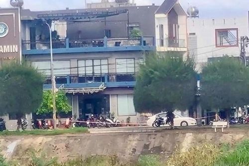 Nghi bị hack Facebook, học sinh đâm bạn thương tâm
