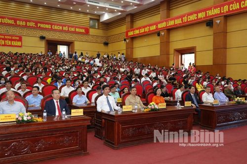 Quỹ Khuyến học, khuyến tài Vũ Duy Thanh tổ chức chương trình 'Chắp cánh ước mơ' lần thứ 12