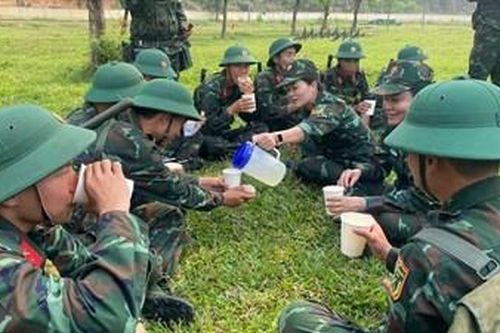 Quân khu 5 chăm lo xây dựng đội ngũ cán bộ nữ