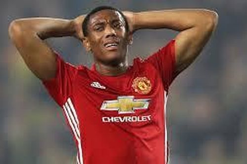 Man United bán Martial, giữ chân loạt trụ cột