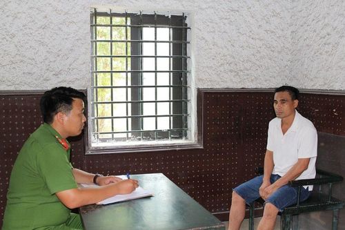 Bắt đối tượng cho nữ Giám đốc Công ty xây dựng vay lãi nặng hơn 100%/năm