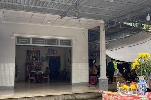 Tiền Giang: Vì sao nghi phạm 14 tuổi đầu độc cha và bà nội?