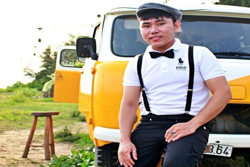 Thoát nghèo thành công, TikToker xây nhà báo hiếu mẹ, hỗ trợ người nông dân