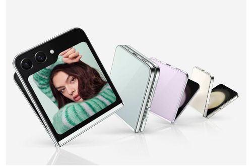 Samsung Galaxy Z Flip5 giảm giá 'sập sàn' tại Việt Nam