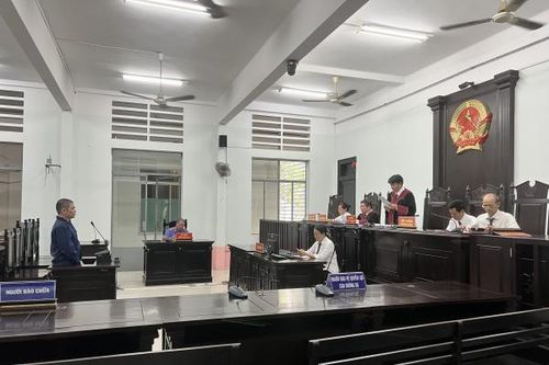 Vào tù vì lừa bán đất đã có chủ