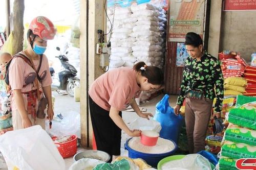 Mường La phát triển thương mại và dịch vụ