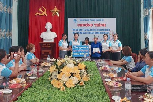 Phú Bình: 13 trẻ được nhận đỡ đầu