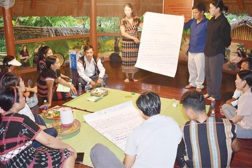 Phát triển du lịch vùng cao: Hỗ trợ bà con khai thác hiệu quả giá trị văn hóa