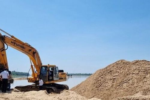 Hà Nội: 3 mỏ cát chuẩn bị được đấu giá diễn ra vào thời gian nào, ở đâu?