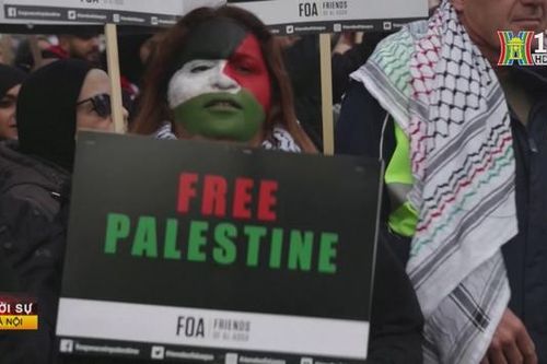 Gần 100.000 người ủng hộ Palestine tuần hành ở London, Anh
