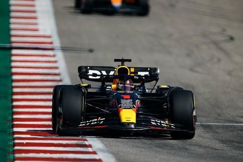 Xuất phát thứ 6, Max Verstappen vẫn về nhất tại GP Mỹ
