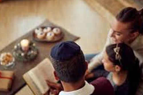 Người Do Thái chiếm đến 1/2 số doanh nhân giàu nhất thế giới và đây là cách cha mẹ họ giúp con lớn lên kiệt xuất