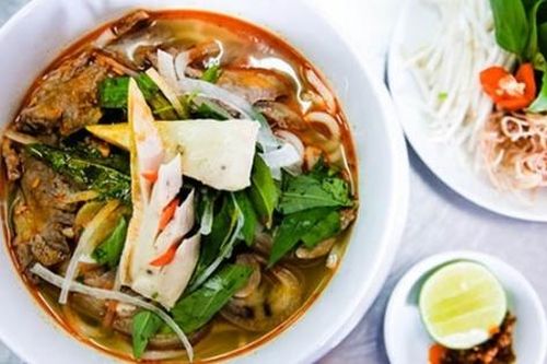 Món ngon mỗi ngày: Cách nấu bún bò Huế ngon chuẩn vị
