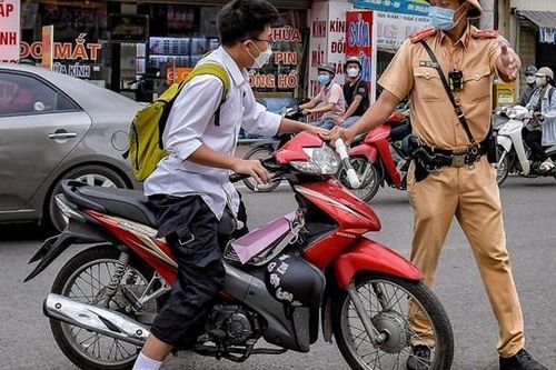 Hàng loạt giải pháp để đảm bảo an toàn giao thông cho học sinh