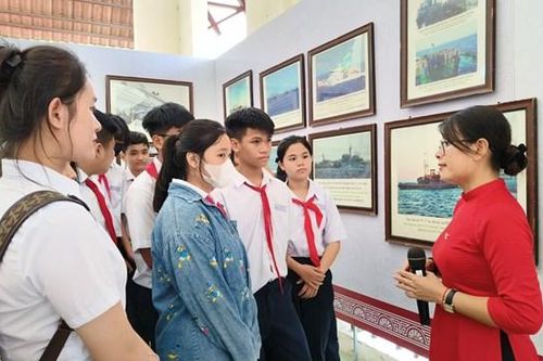 Quảng Nam: Triển lãm bản đồ và tư liệu về Hoàng Sa, Trường Sa của Việt Nam