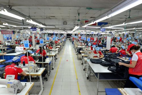 Doanh nghiệp dệt may vượt khó tìm kiếm đơn hàng