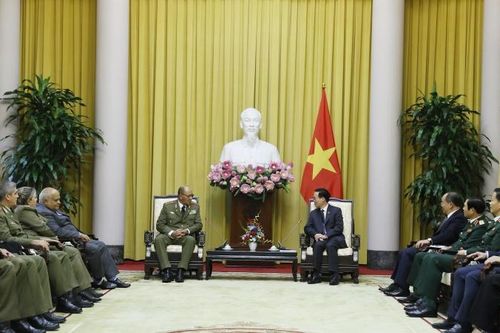 Vun đắp, phát triển tình cảm gắn bó, thủy chung hai nước Việt Nam-Cuba