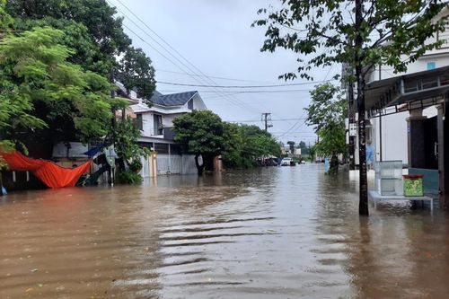 Sáng 24-10, mưa to không ngớt ở Quảng Trị, nhiều nơi đã ngập sâu