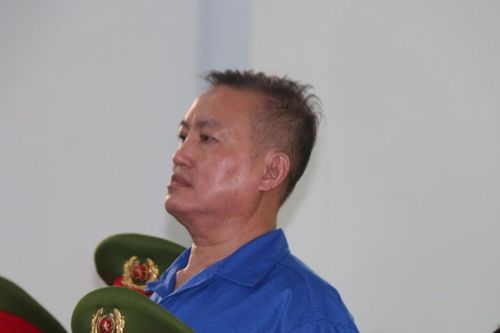 Bình Thuận: Trùm giang hồ 'Thảo Lụi' cùng đồng phạm hầu tòa