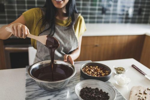 9 lý do nên nấu ăn bằng thìa gỗ