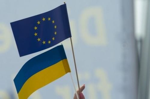 Tổng thống Mỹ muốn 'bơm' thêm cho Ukraine 61 tỷ USD, EU đã gửi bao nhiêu tiền tới Kiev?