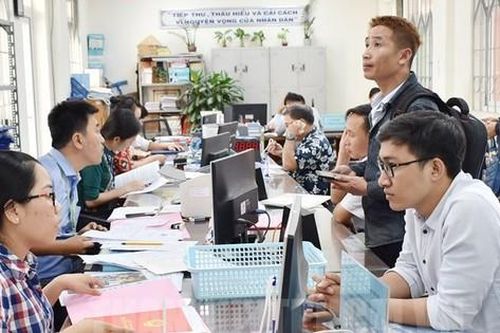 TPHCM đề xuất 7 nhóm giải pháp để 'giữ chân' cán bộ