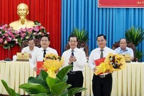 Công bố quyết định của Ban Thường vụ Tỉnh ủy An Giang về công tác cán bộ