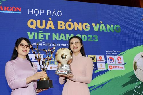 Quả bóng vàng Việt Nam 2023: Văn Quyết vắng mặt, Hoàng Đức sáng giá