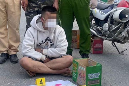 Bắt 2 thanh niên vận chuyển gần 30.000 viên ma túy