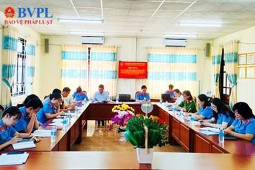 VKSND thị xã Cai Lậy tổ chức hội thảo về xác định thành viên hộ gia đình tham gia sử dụng đất