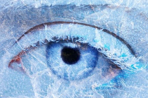Câu chuyện sống sót thần kỳ của thiếu nữ bị 'đông cứng' như đá