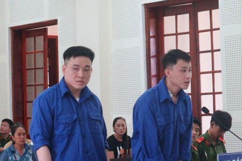 Hai sinh viên nước ngoài chôn vùi tương lai trong tù vì ma túy