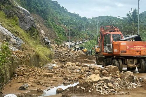 Đà Nẵng chi gần 160 tỷ đồng chống sạt lở đường ven biển và bán đảo Sơn Trà