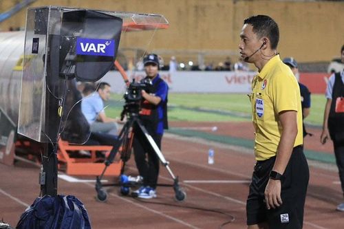 V.League: Gay cấn ngay sau vạch xuất phát