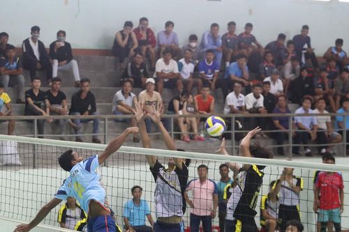 10 đội bóng tranh Cúp Giải Bóng chuyền các dân tộc thiểu số tỉnh Gia Lai