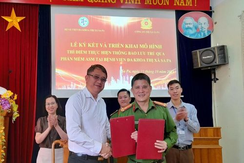 Ký kết và khai trương thí điểm thực hiện thông báo lưu trú qua phần mềm ASM tại Bệnh viện Đa khoa thị xã Sa Pa