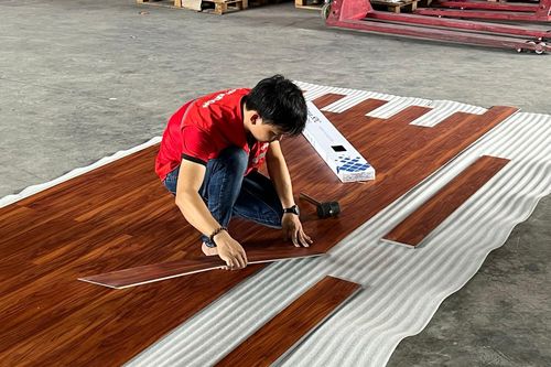 A-Z sàn nhựa hèm khóa: các loại, giá thi công, lưu ý khi thi công