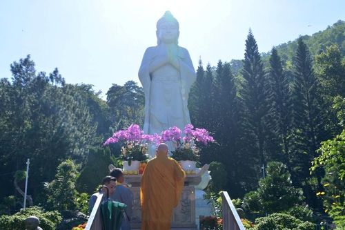 Lễ an vị tôn tượng Đức Phật A Di Đà tại chùa Linh Sơn Bửu Thiền (núi Thị Vãi)