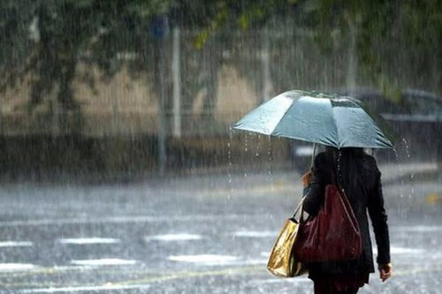 Mưa lớn khắp miền Trung, nguy cơ xảy ra lũ quét, sạt lở đất