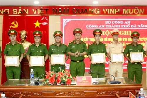 Ngăn chặn hiệu quả tội phạm, nhiều CBCS lực lượng 911 được khen thưởng