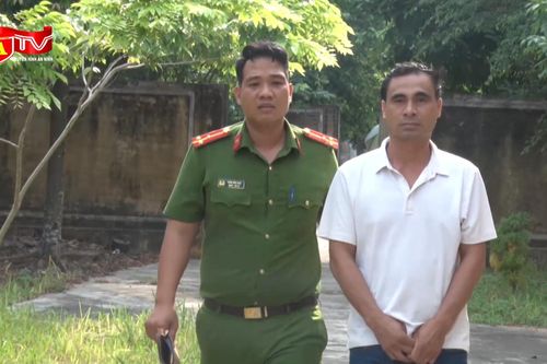 Lãi suất gần 110%/năm, nữ giám đốc cắn răng vay 'tín dụng đen'