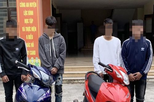 Khởi tố vụ án hình sự nhóm thanh niên gây rối trật tự công cộng