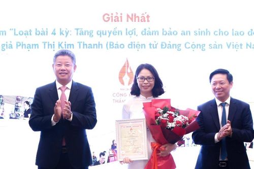 Khích lệ người lao động cống hiến, đóng góp cho sự phát triển kinh tế