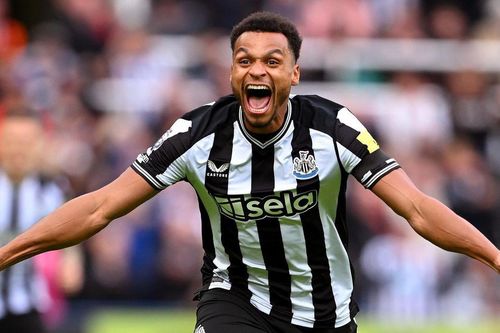 Newcastle vs Dortmund: Newcastle không ngừng mơ mộng
