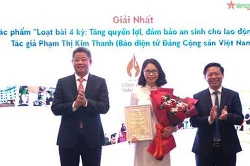 Trao giải Cuộc thi 'Những cống hiến thầm lặng' năm 2023