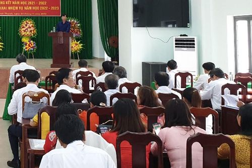 Bình Định: Tuyển dụng giáo viên sai quy định, 2 tập thể bị kiểm điểm