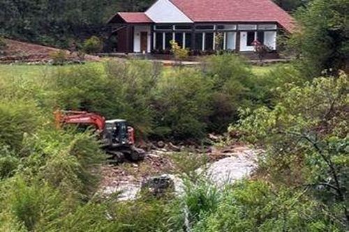Xuyên đêm khắc phục hậu quả lũ quét, đưa thi thể 4 du khách về TP HCM