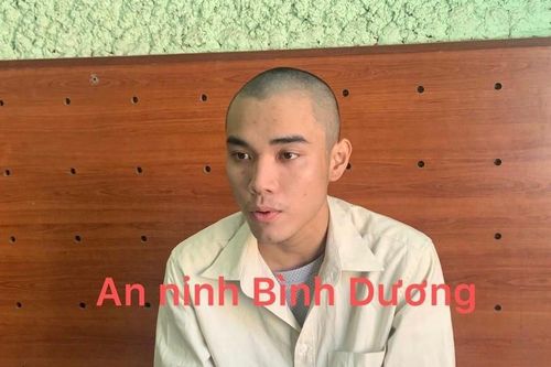 Nam sinh viên cướp xe ôm trong vườn cao su