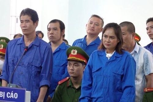 Thảo 'lụi' lãnh 18 tháng tù giam